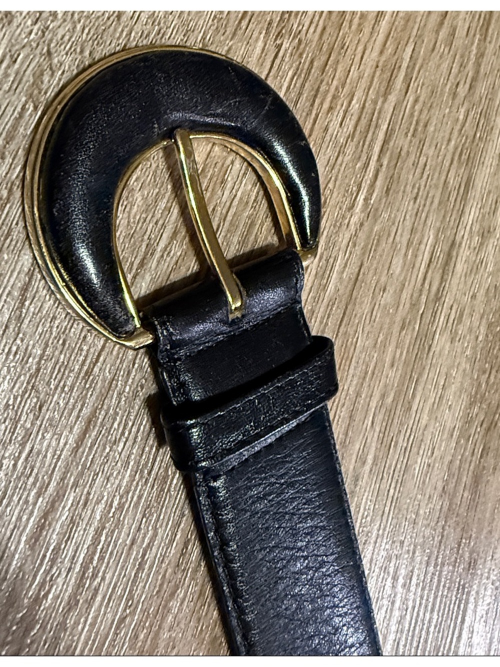 Liz Claiborne Black Leather Belt with Gold-Tone Crescent Buckle
